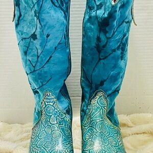 Laretilyn Floral Boot by Spring Step Sz 36 (5.5-6)